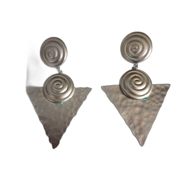 Vintage Silver Spiral and Triangle Design Pierced Earrings - Picture 5 of 5